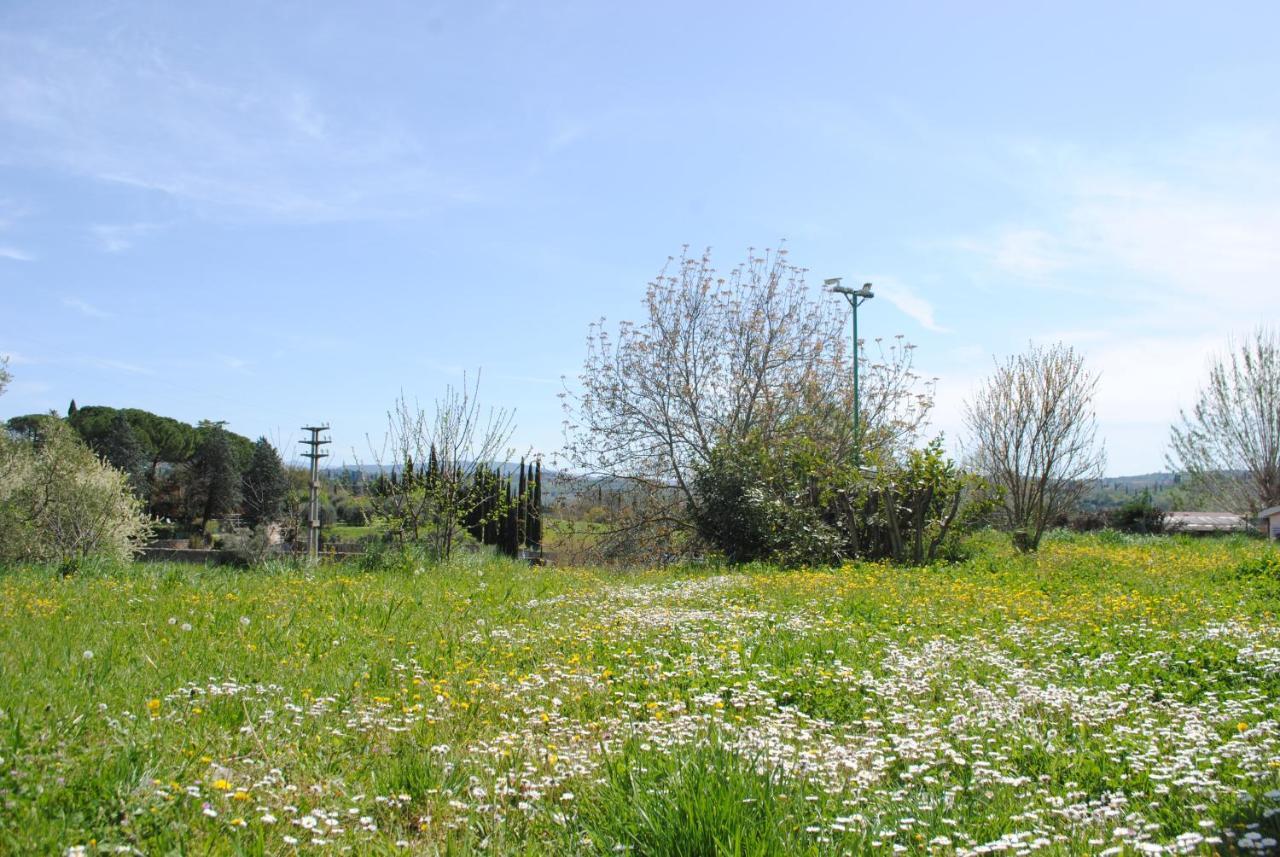 Agriturismo Fattoria Di Malavolta Florence Luaran gambar