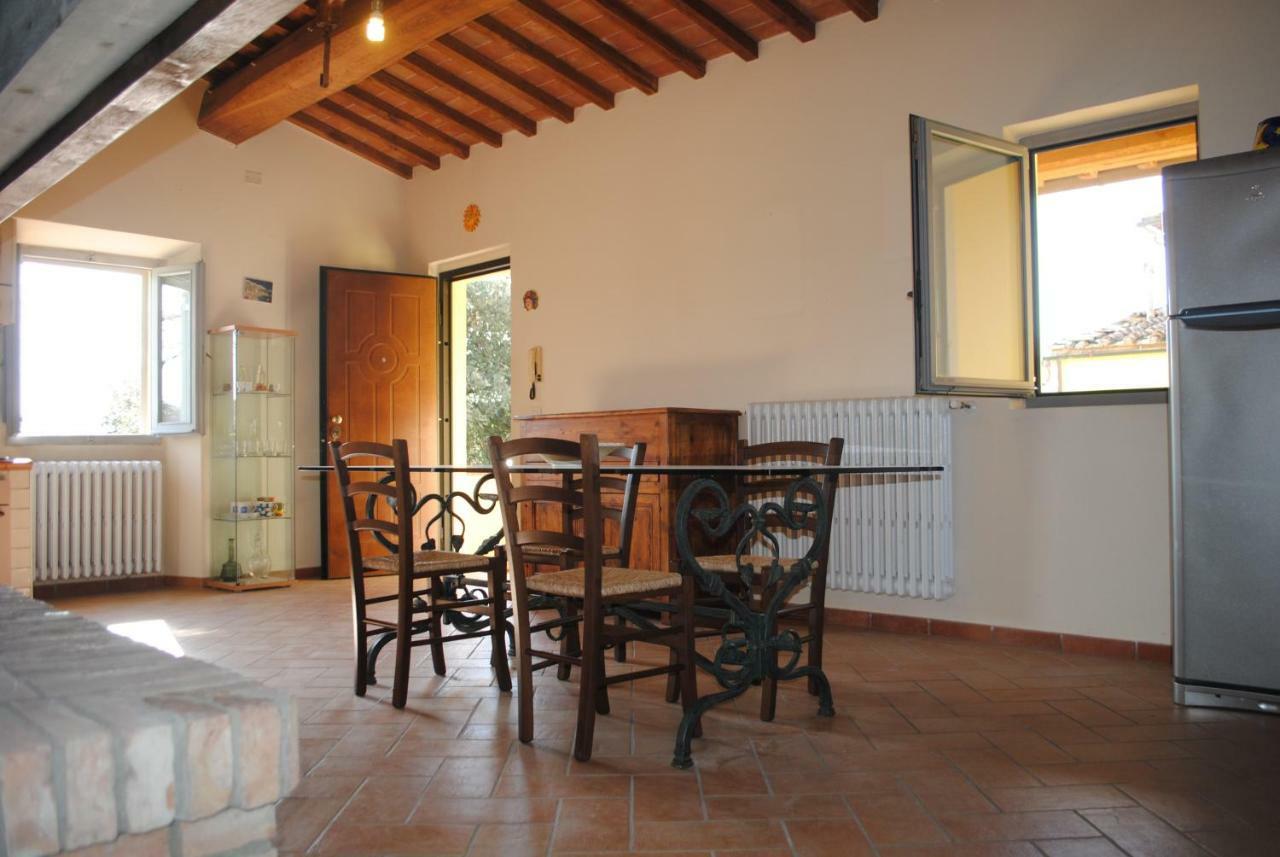 Agriturismo Fattoria Di Malavolta Florence Luaran gambar
